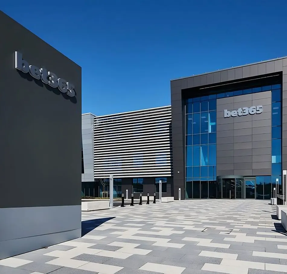 李金羽勇夺,中甲最佳教,辽宁铁帅独,2026世界杯,世界杯赛程,参赛队伍,场馆信息,赛事资讯